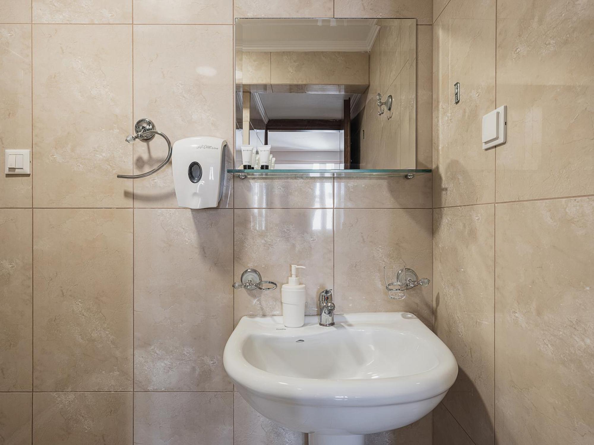 Theofilos City Hotel Hanya Dış mekan fotoğraf