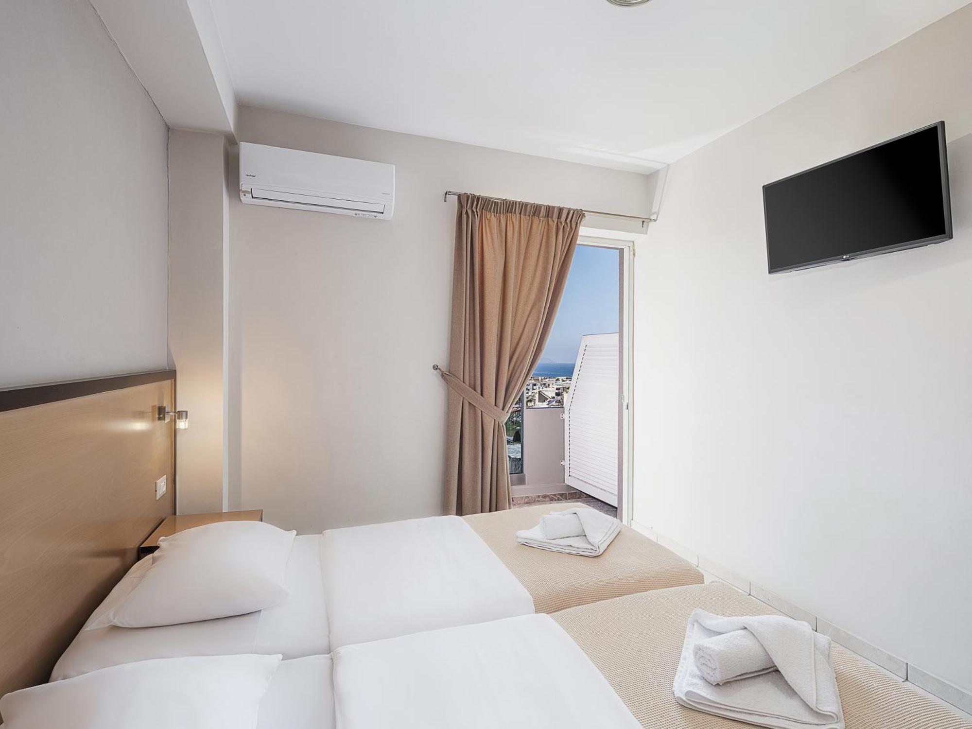 Theofilos City Hotel Hanya Dış mekan fotoğraf