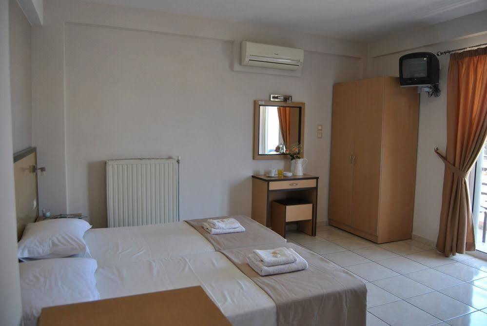 Theofilos City Hotel Hanya Dış mekan fotoğraf